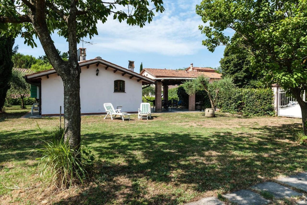 Charming In With Terrace And Shared Pool. Villa *