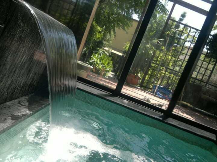 Căn hộ La Casa Con Piscina Riscaldata Interna Anna Luxury Garden Pisa