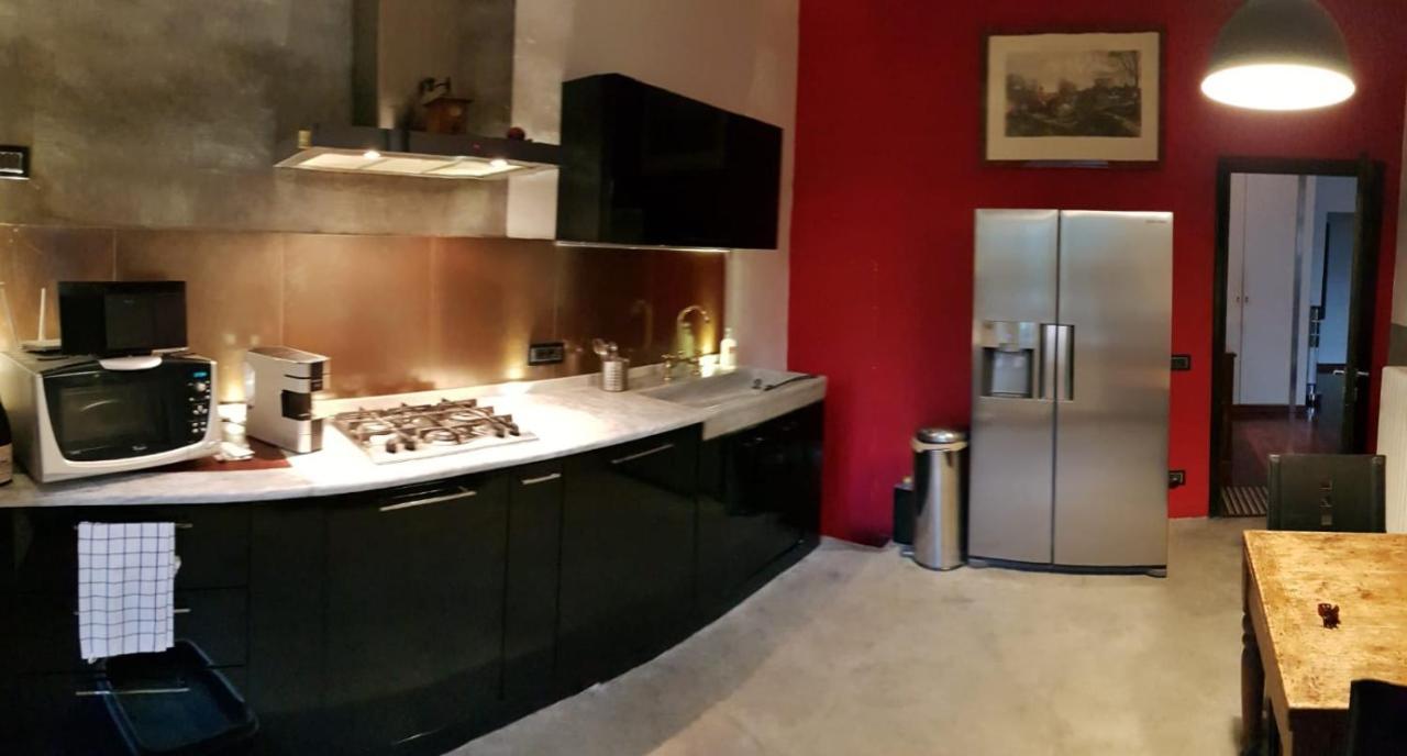 Căn hộ La Casa Con Piscina Riscaldata Interna Anna Luxury Garden *