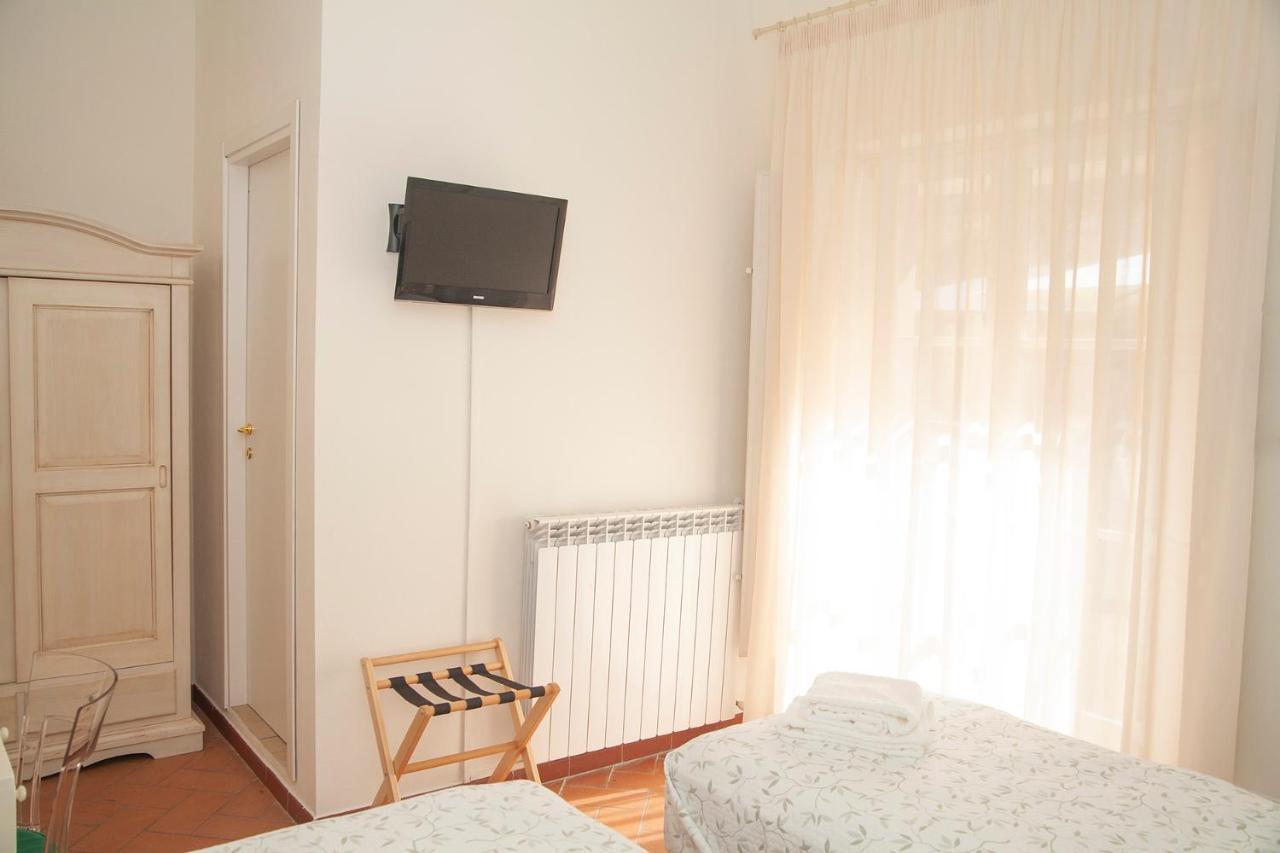 Bed & Breakfast La Corte Di Lisa - Self Check-in 4*
