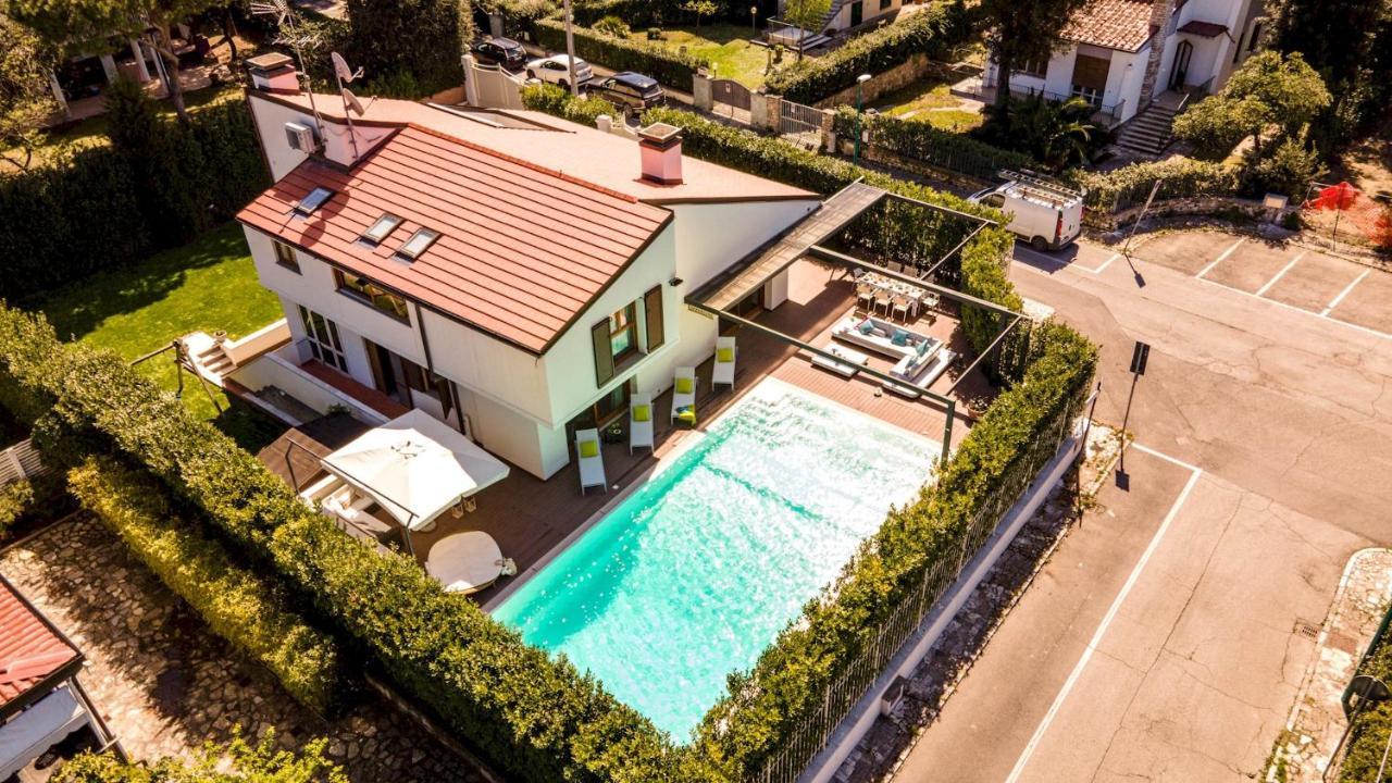 Amace 8, Emma Villas Villa Pisa