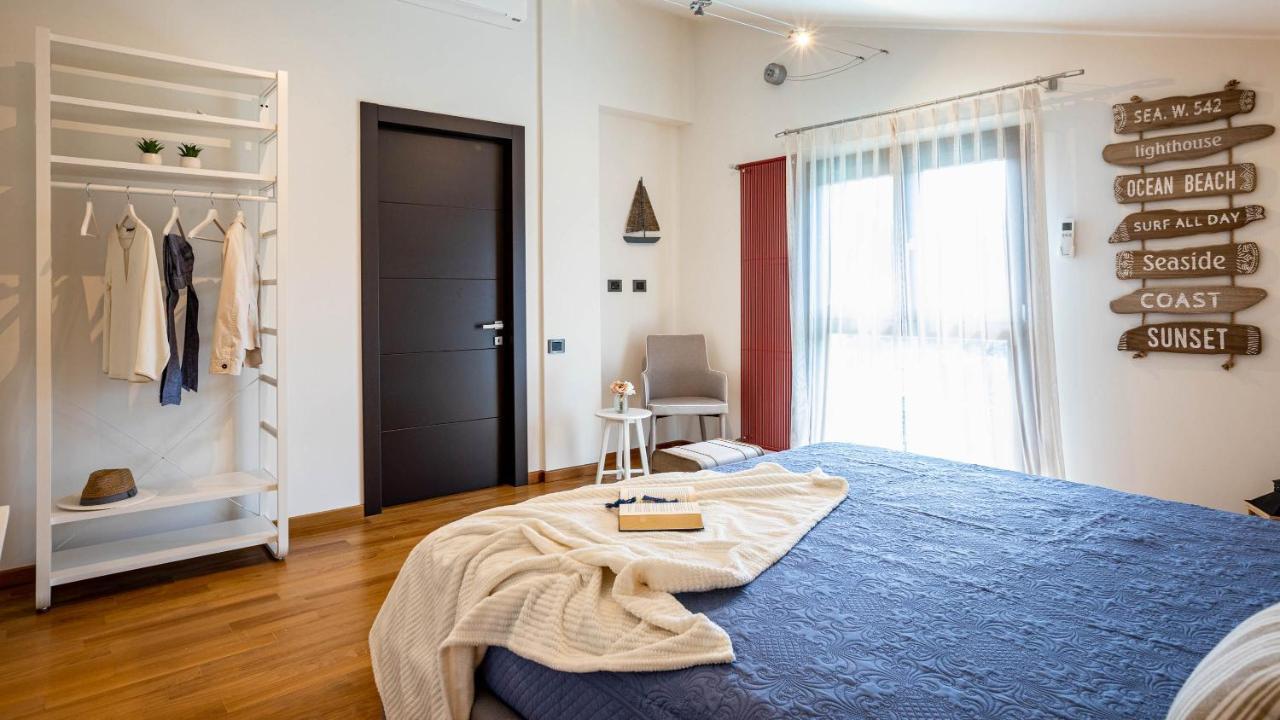 Amace 8, Emma Villas Villa Pisa