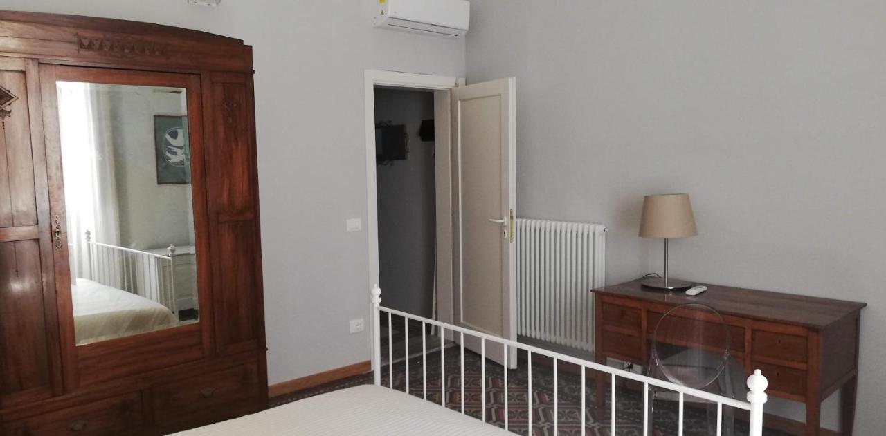Appartement Casa Ridolfi -una Terrazza Sui Giardini Di *