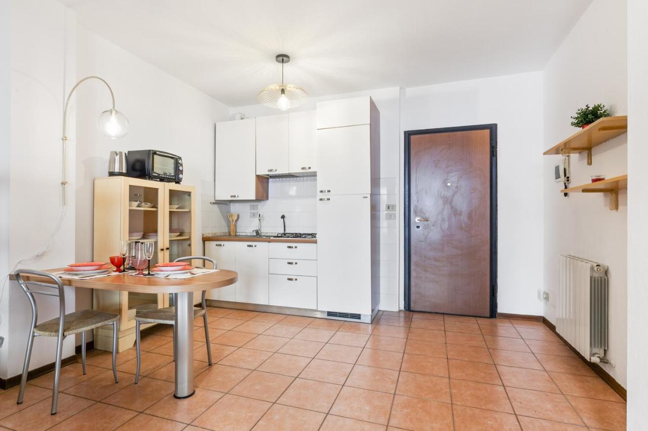 Apartment Pisa Airport & Station Cozy Flat - Private Parking Pisa