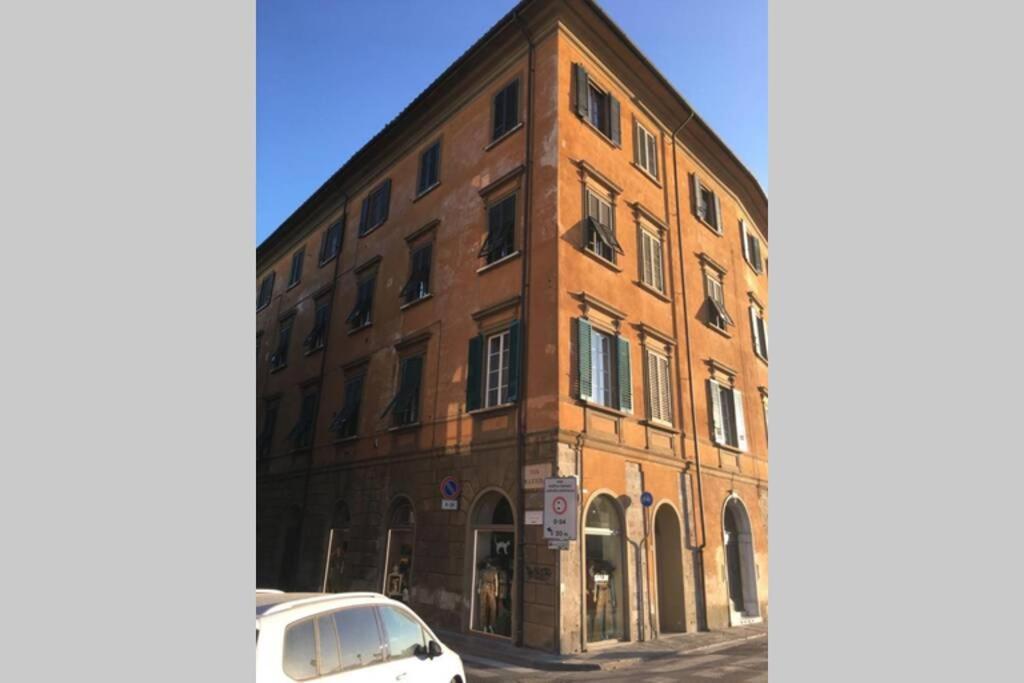 Apartment Tuscany And Tower Pisa