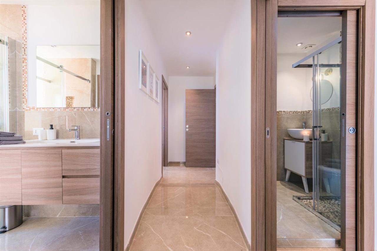 Hostly - Colorhome Midtown - Unique 3 With 3 Private Bathrooms