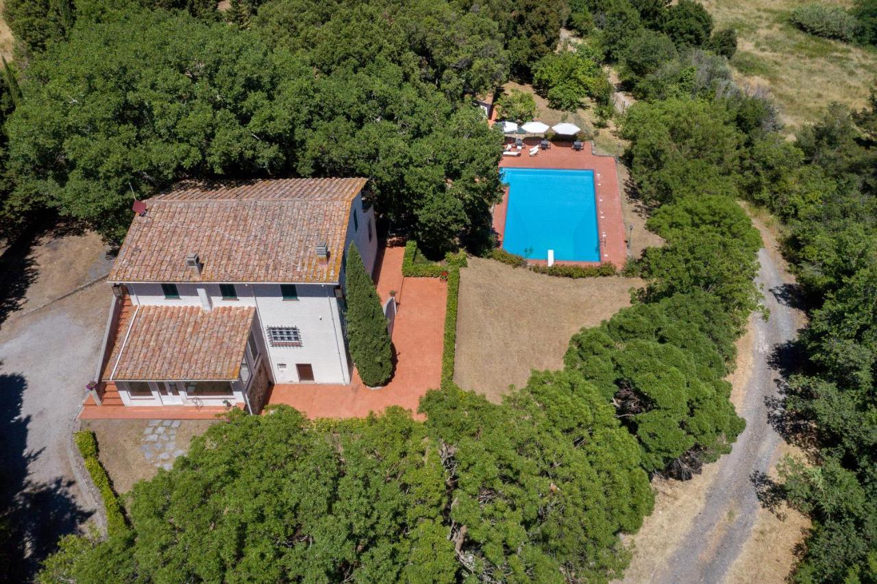 Villa Riparbella Villa *