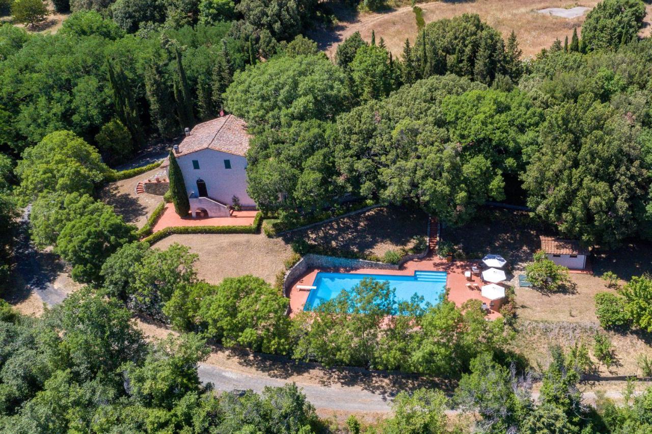 Villa Riparbella Villa *