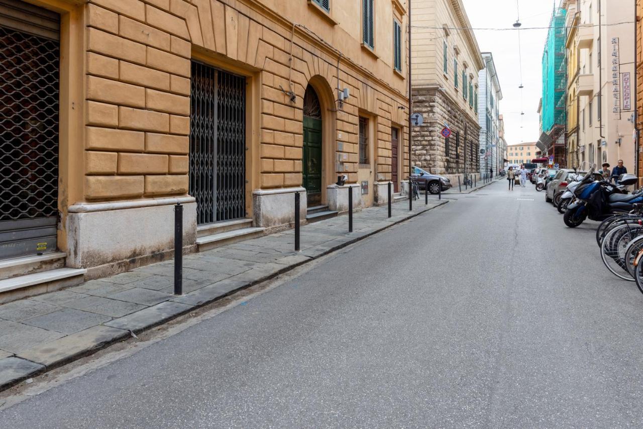 Borgo Stretto Bright
