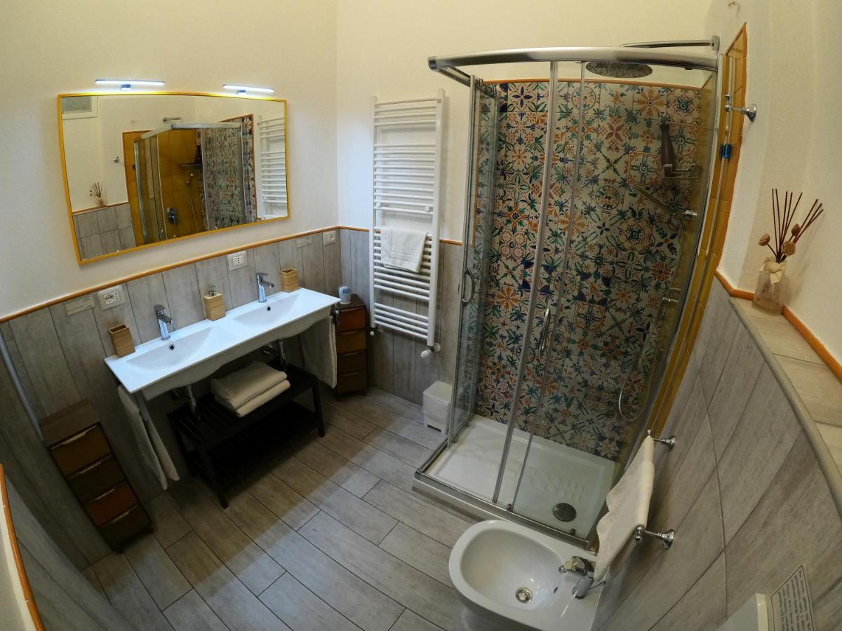 Bed & Breakfast Five Roses Pisa