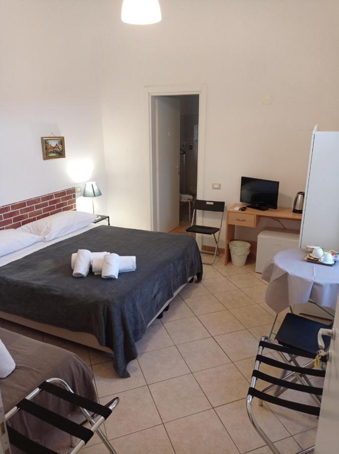 Toscana Bed & Breakfast *