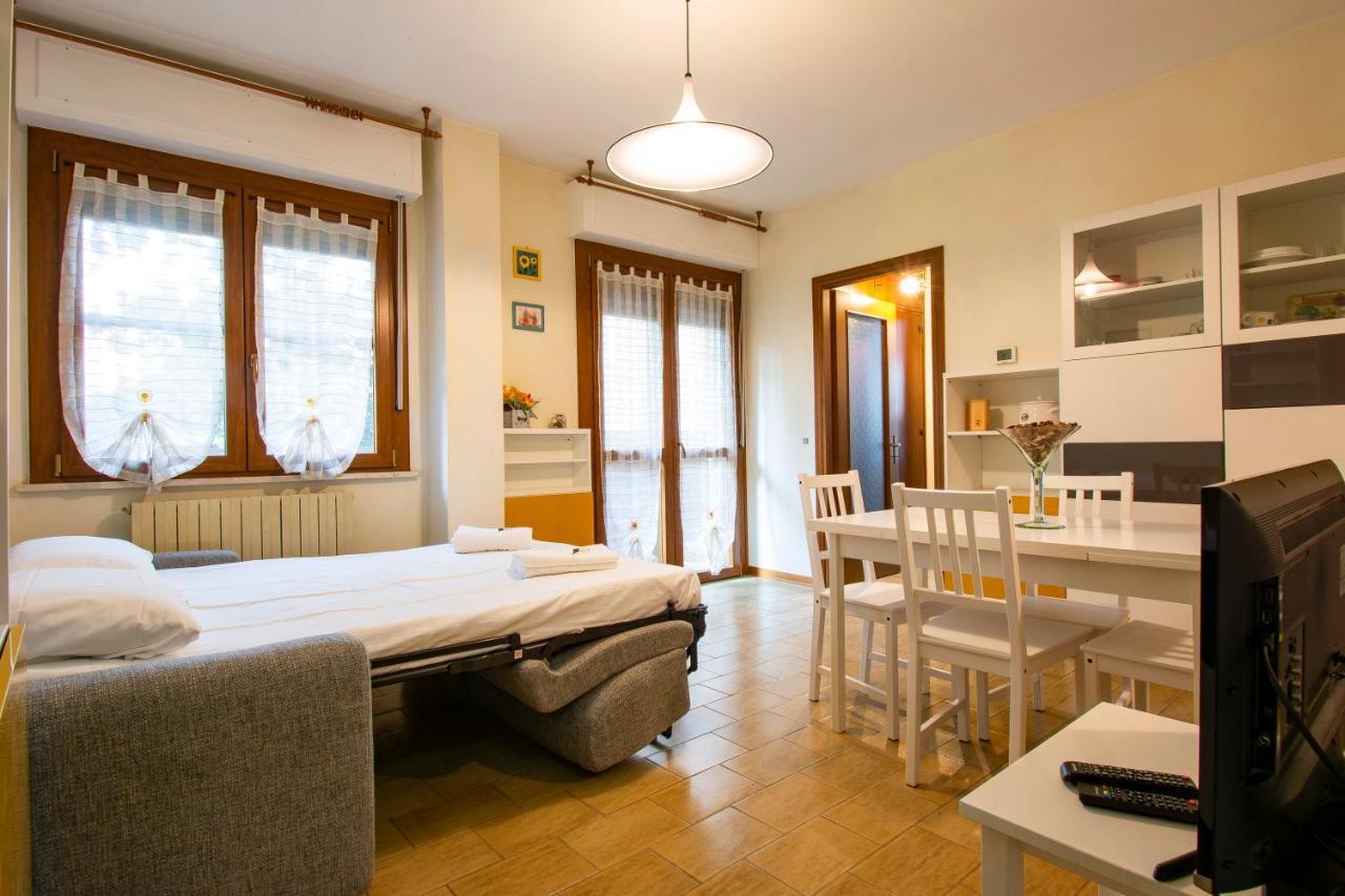Altido Lovely Flat For 4 With Balcony And Free Parking *