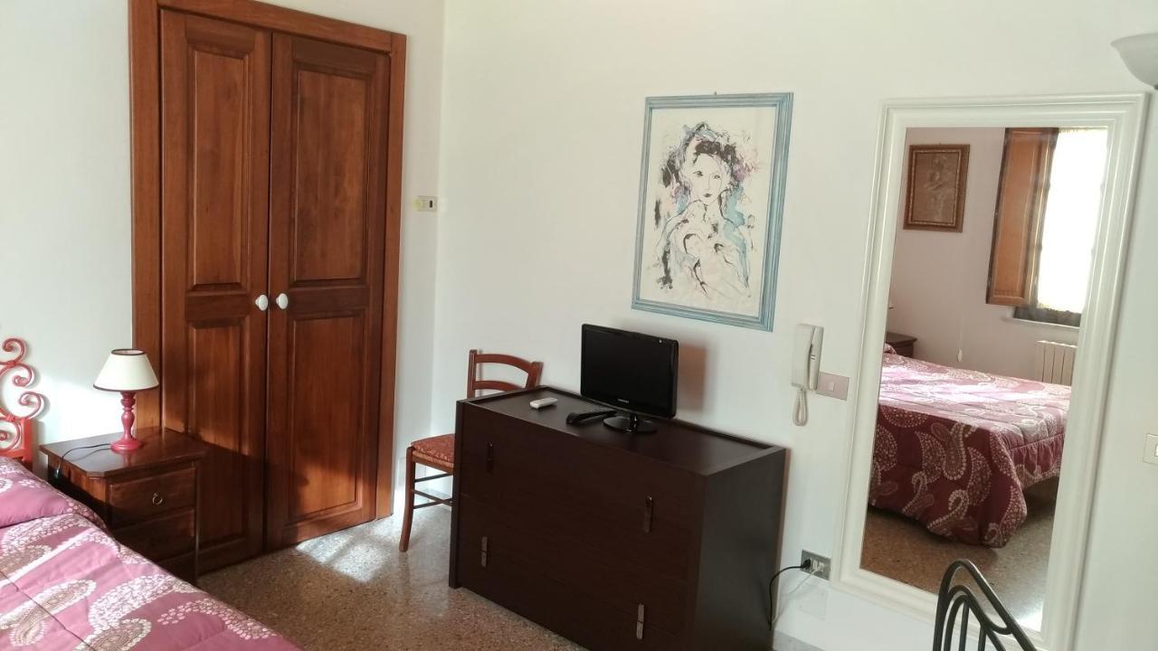 Domus Aparthotel *