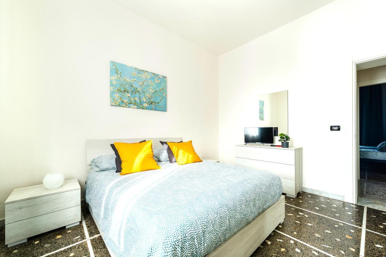 Hostly - The Urban Garden House - 3 Bedrooms, Garden, Great Location! Apartment *