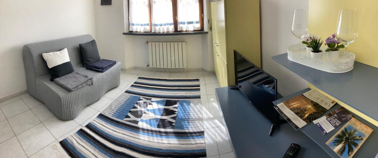 Casa Luna - Airport Holiday home *