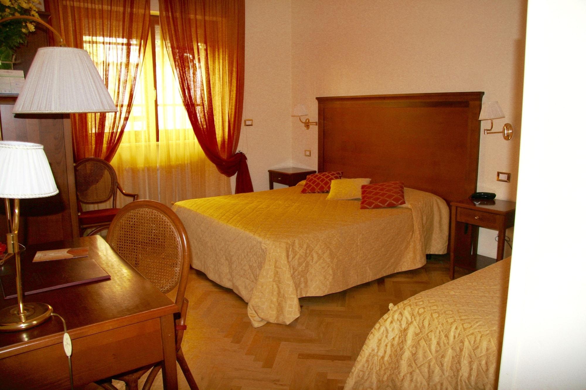 Alessandro Della Spina Hotel