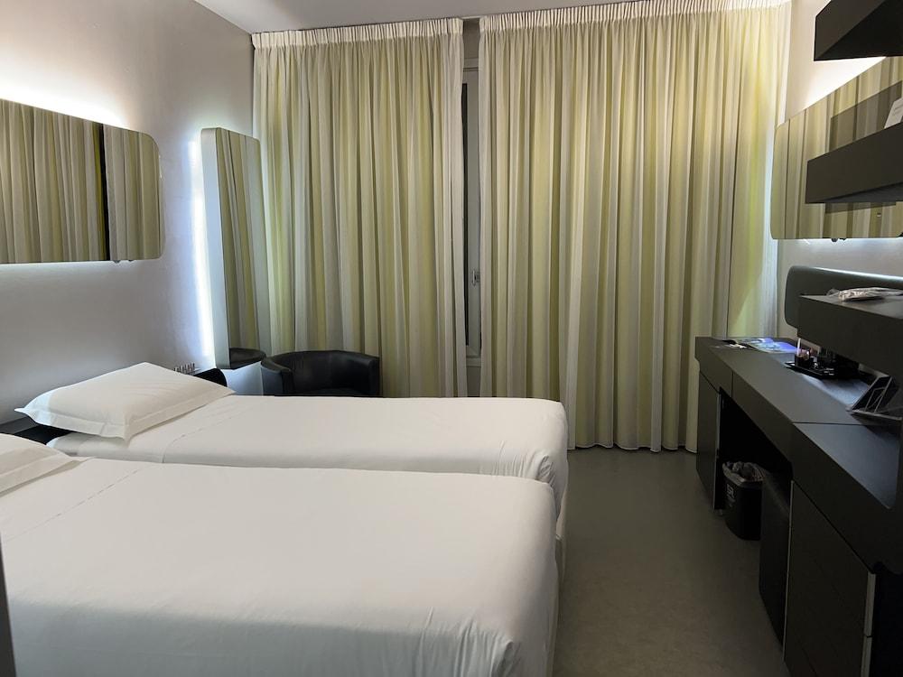 Hotel San Ranieri 4*