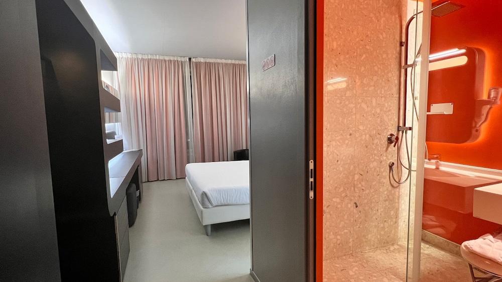 San Ranieri Khách sạn