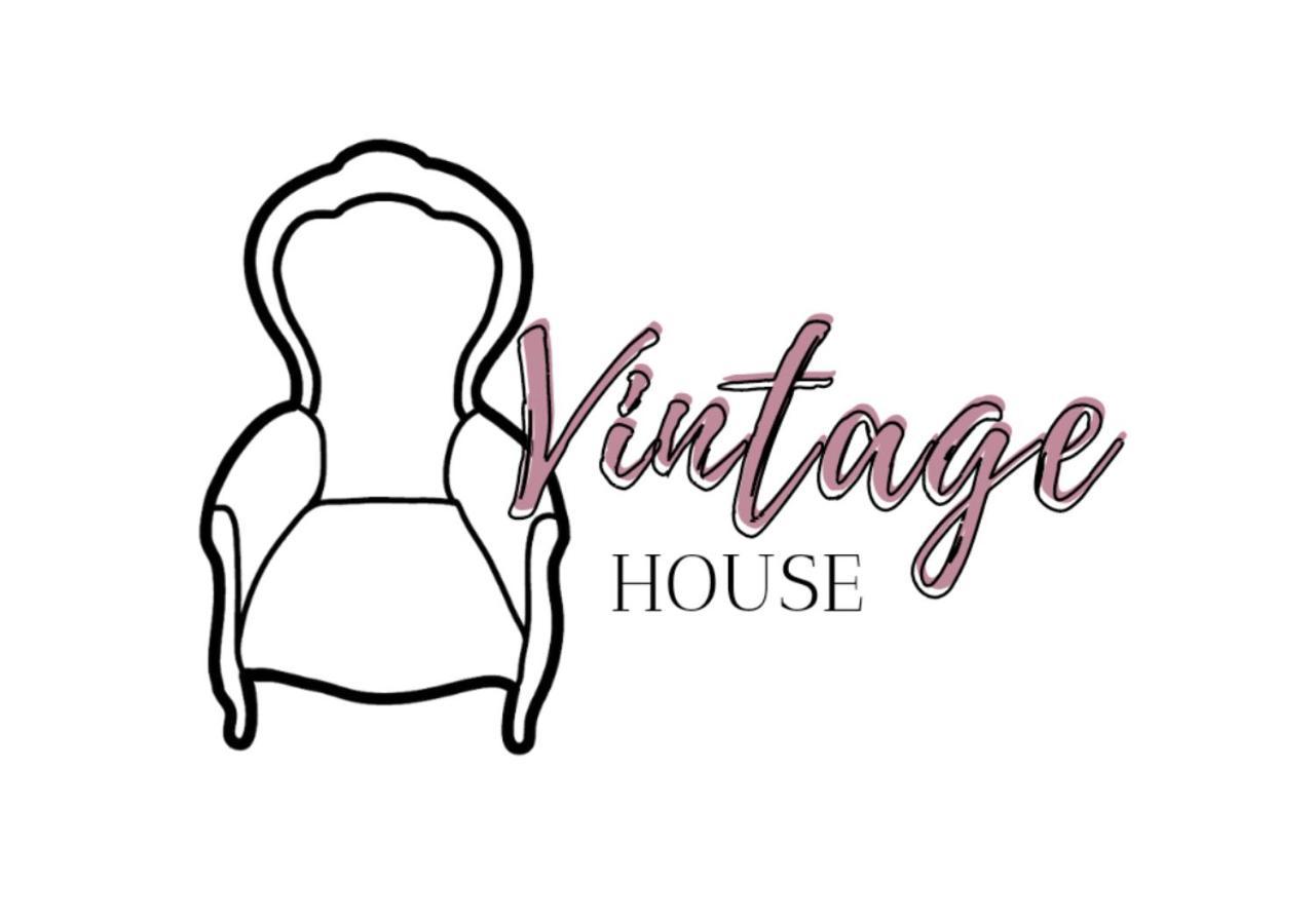 Apartment Vintage House