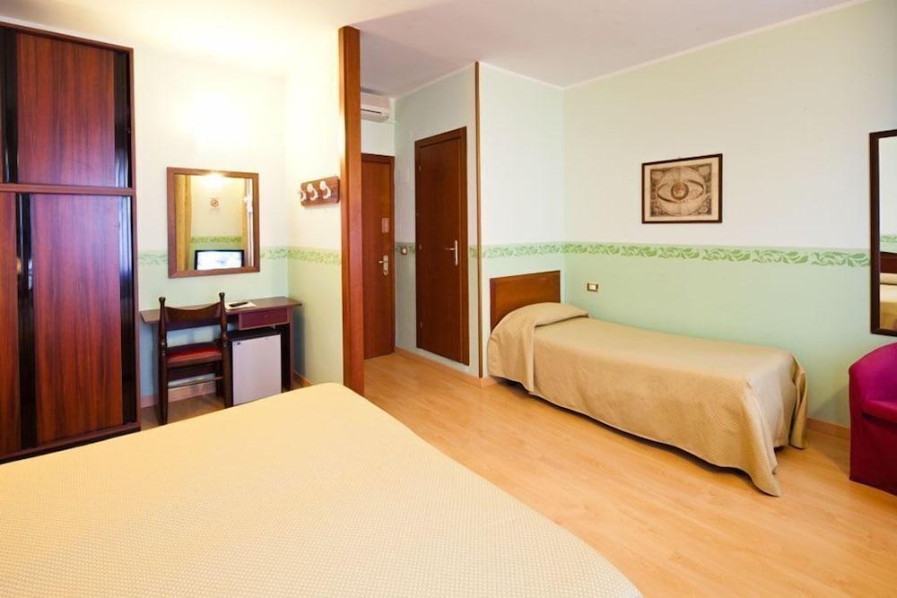 Hotel Terminus & Plaza 3*