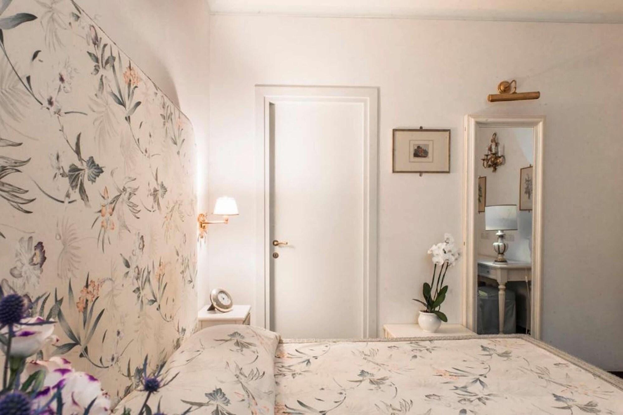 Relais Dei Fiori Dimora D'epoca 3*