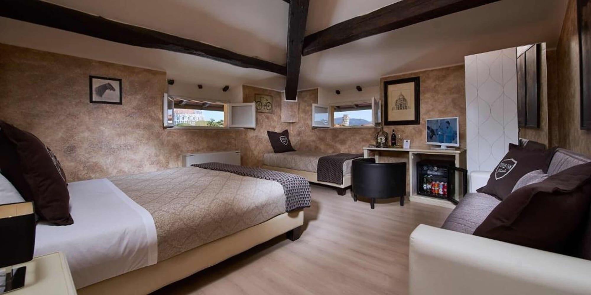 Hotel Tower 4*