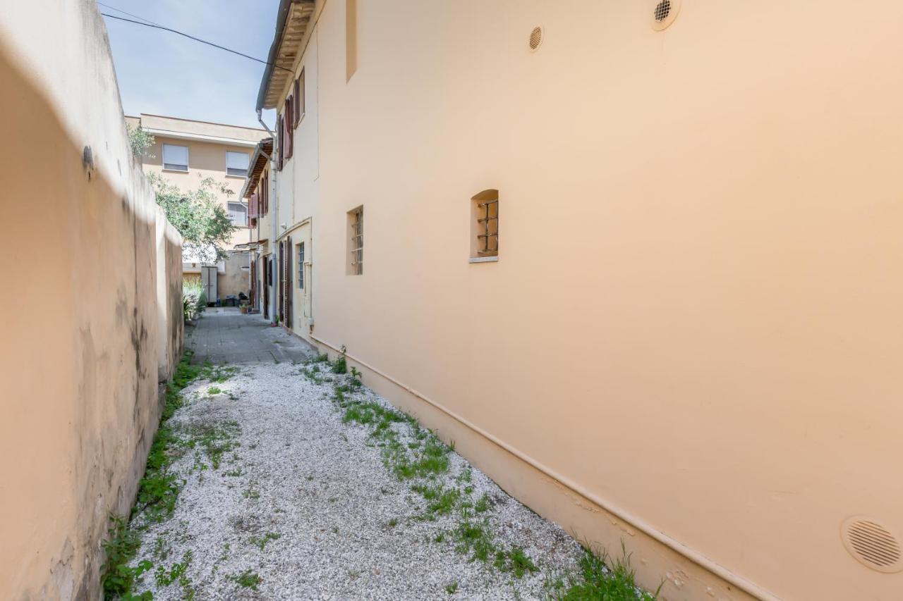 Appartement Cisanello Rock With Patio And Barbecue Pisa