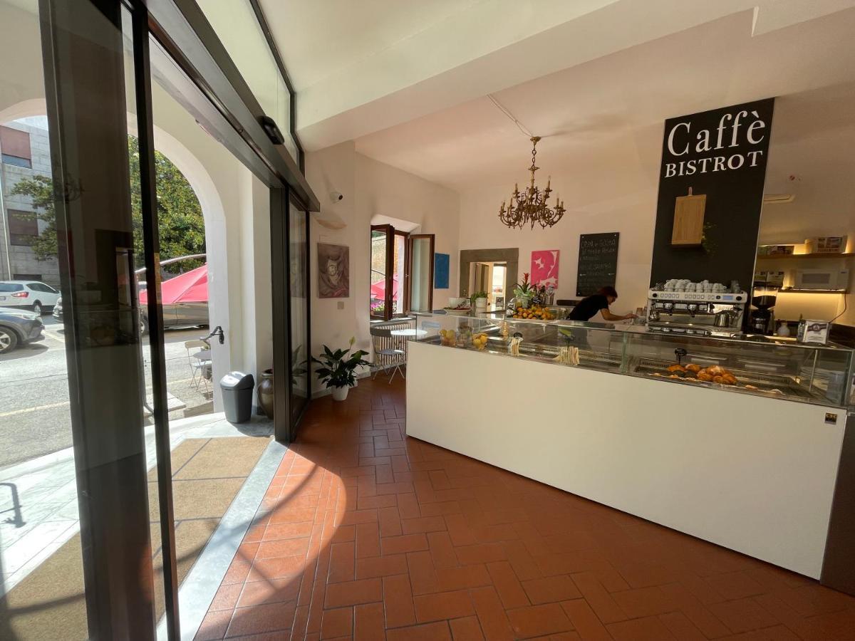 Hotel Caffe Verdi - 24 Reception 3*