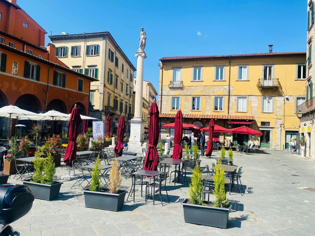 Bed & Breakfast - Residenza D'epoca Piazza Cairoli Pisa