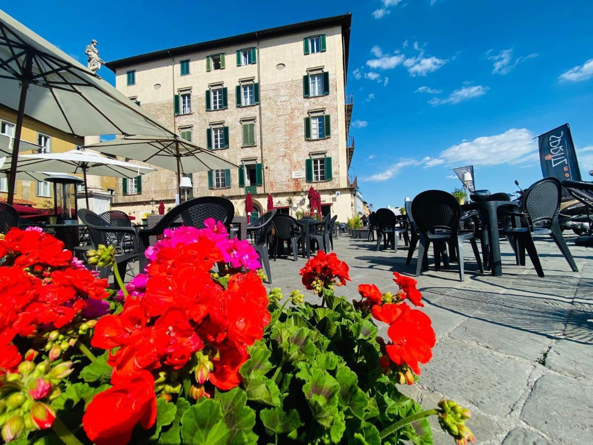 - Residenza D'epoca Piazza Cairoli Bed & Breakfast Pisa