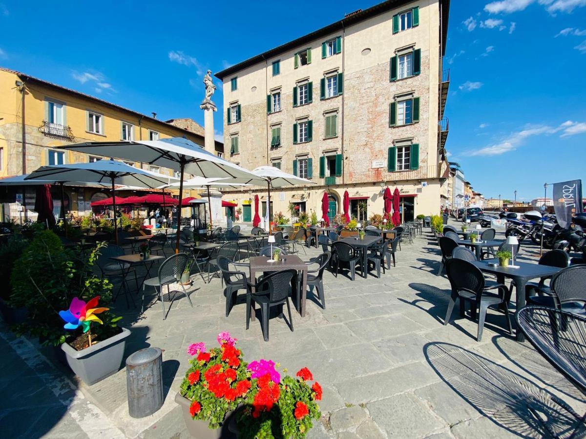 - Residenza D'epoca Piazza Cairoli Bed & Breakfast Pisa