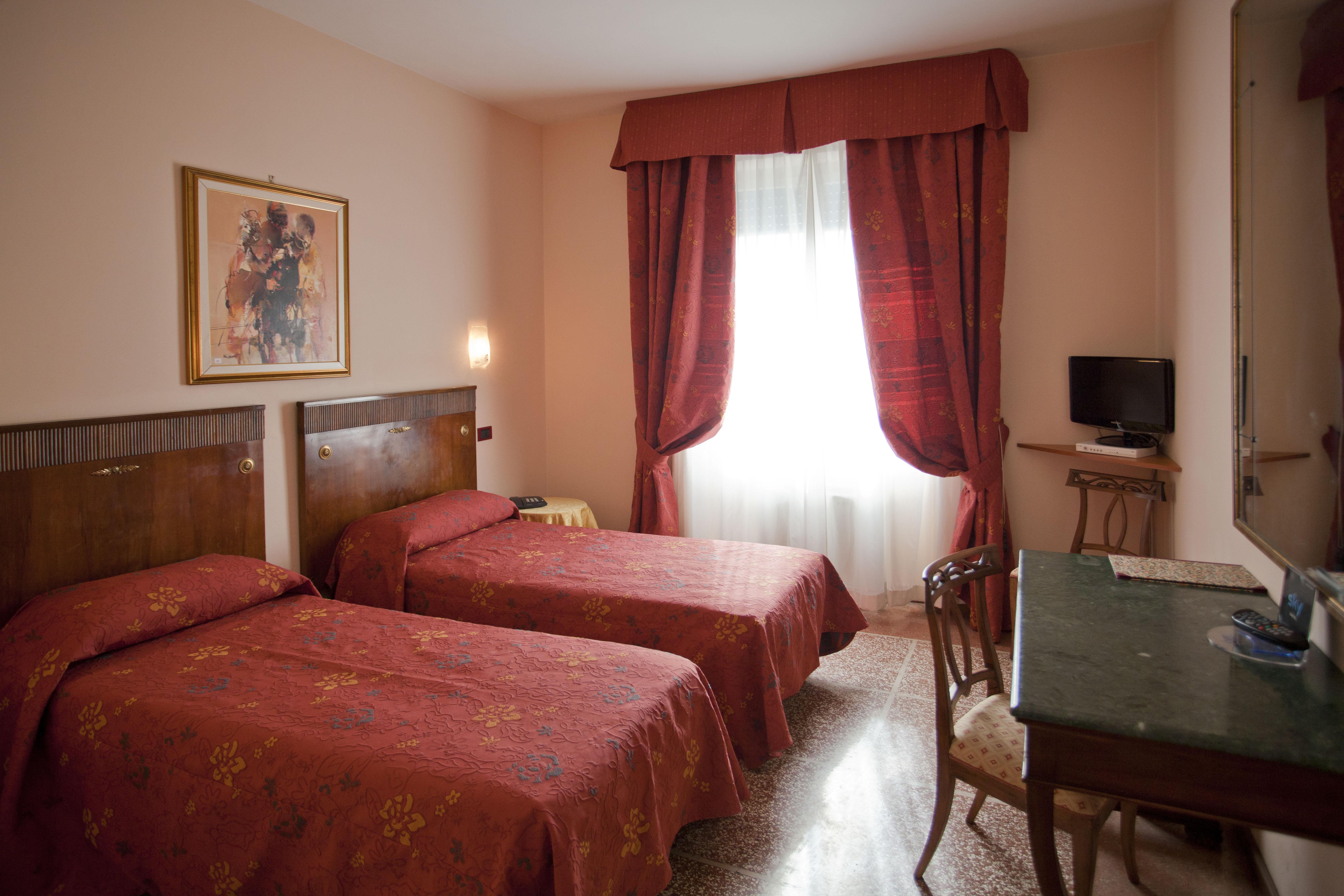 La Pace Hotel 3*