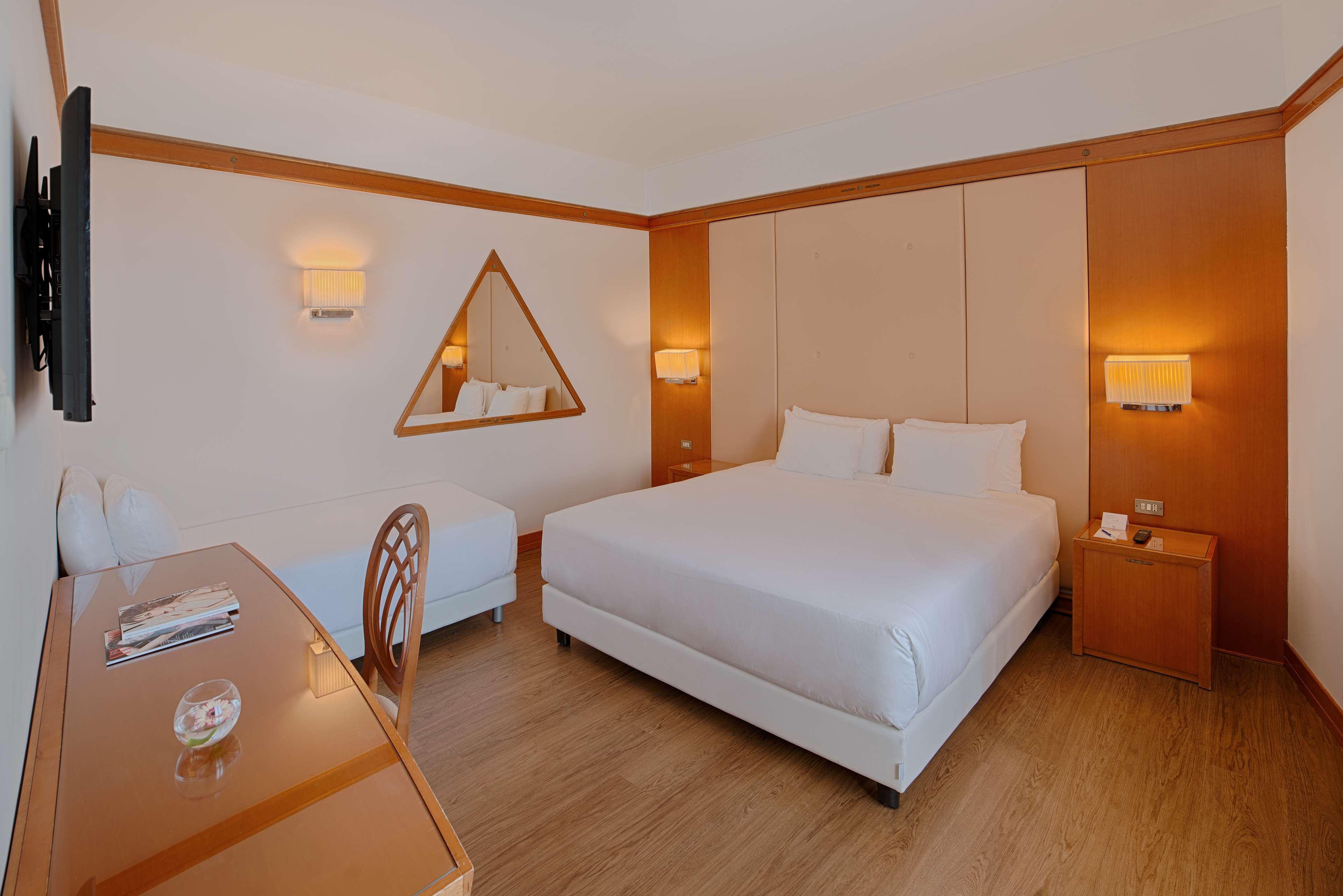 Nh Hotel Pisa