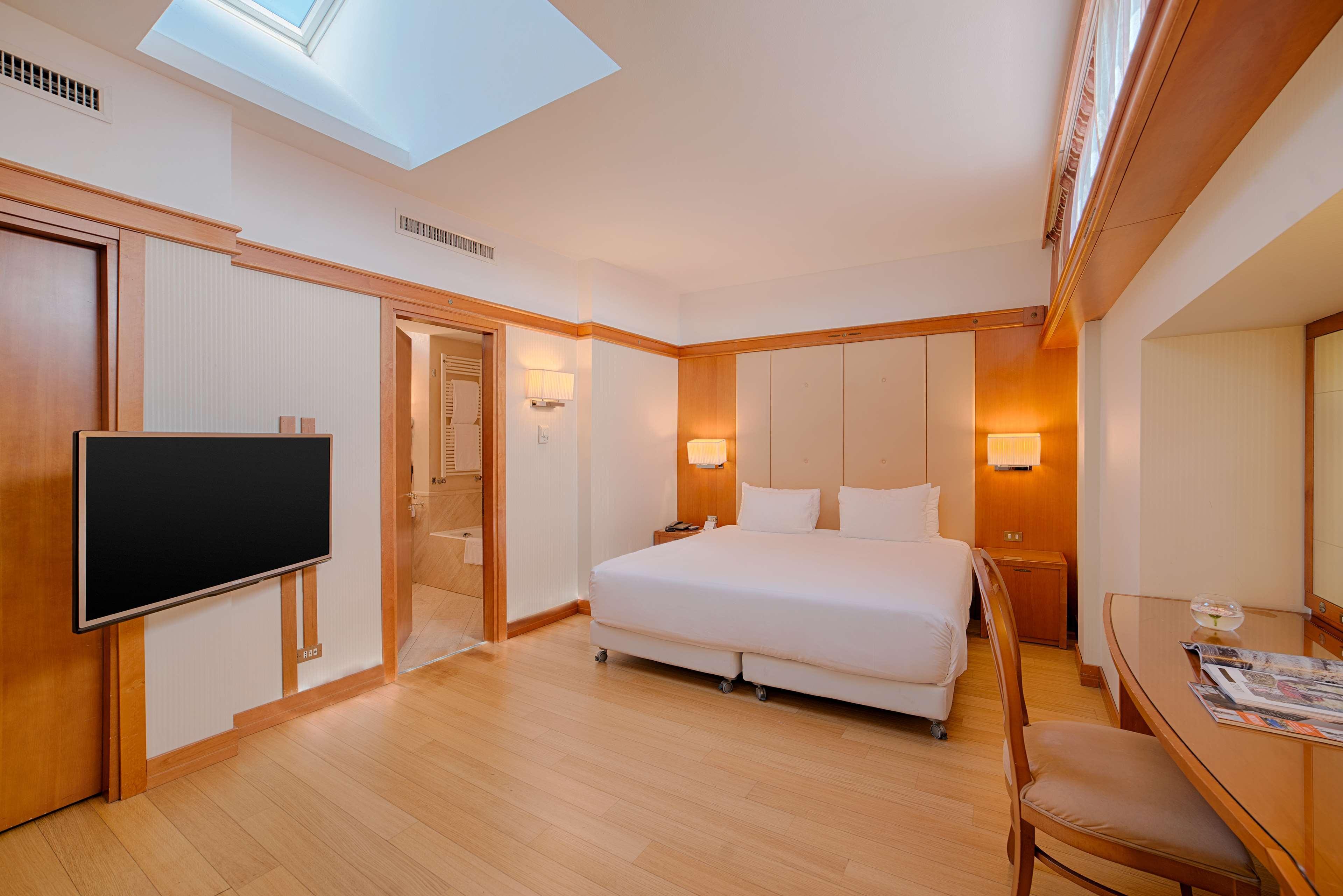Nh Hotel 4*