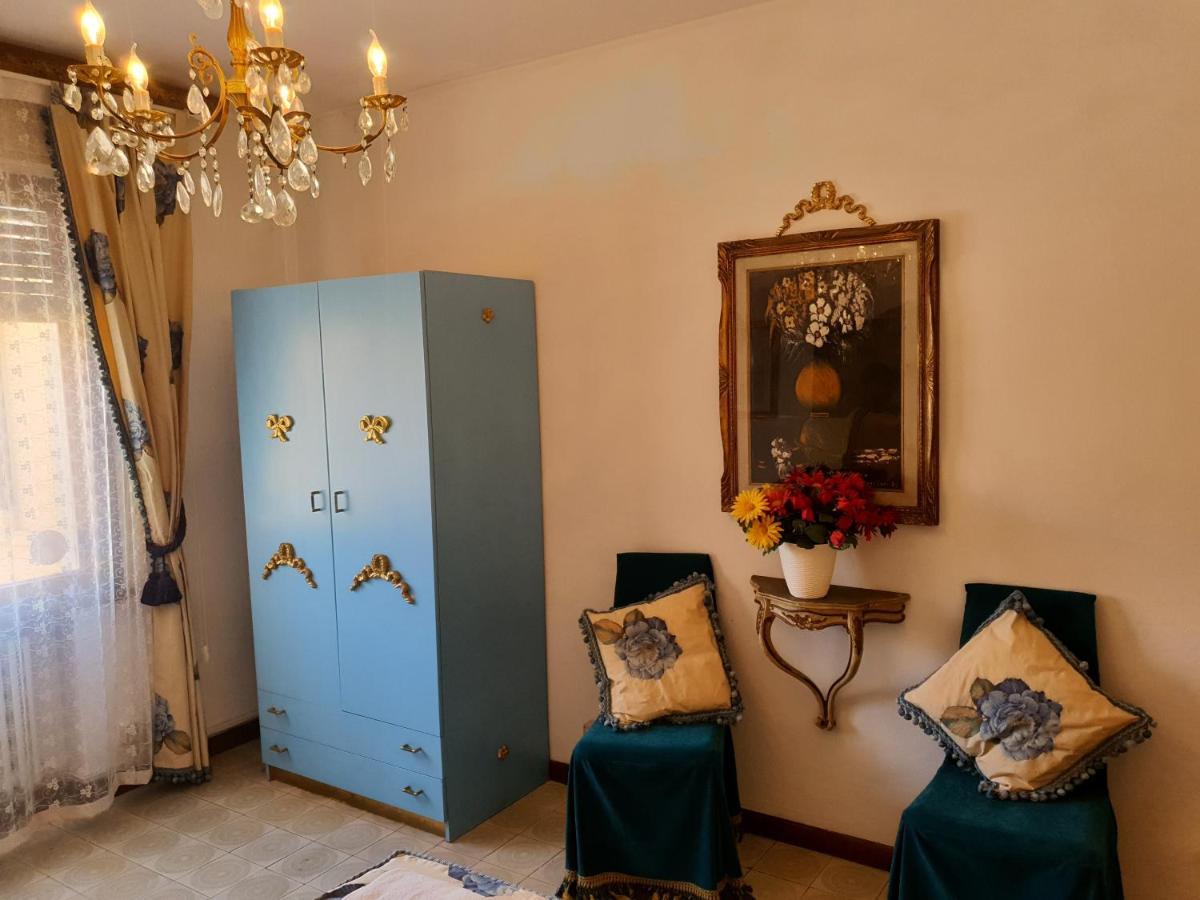Desire House