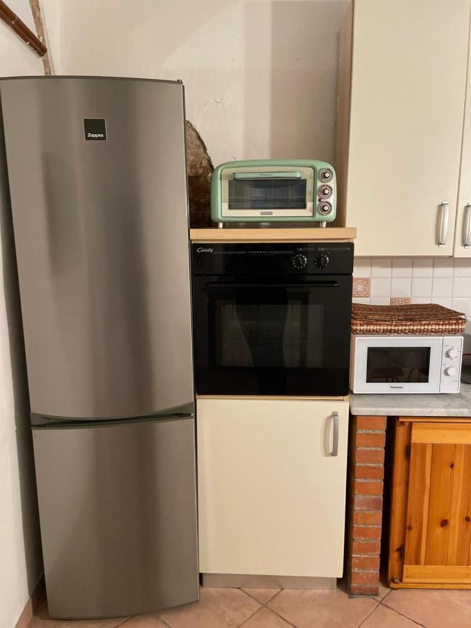 Artemisia Apartment *