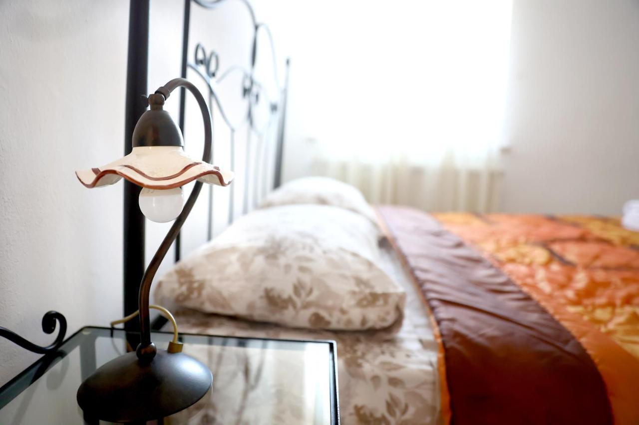 La Maison De Tommy Bed & Breakfast