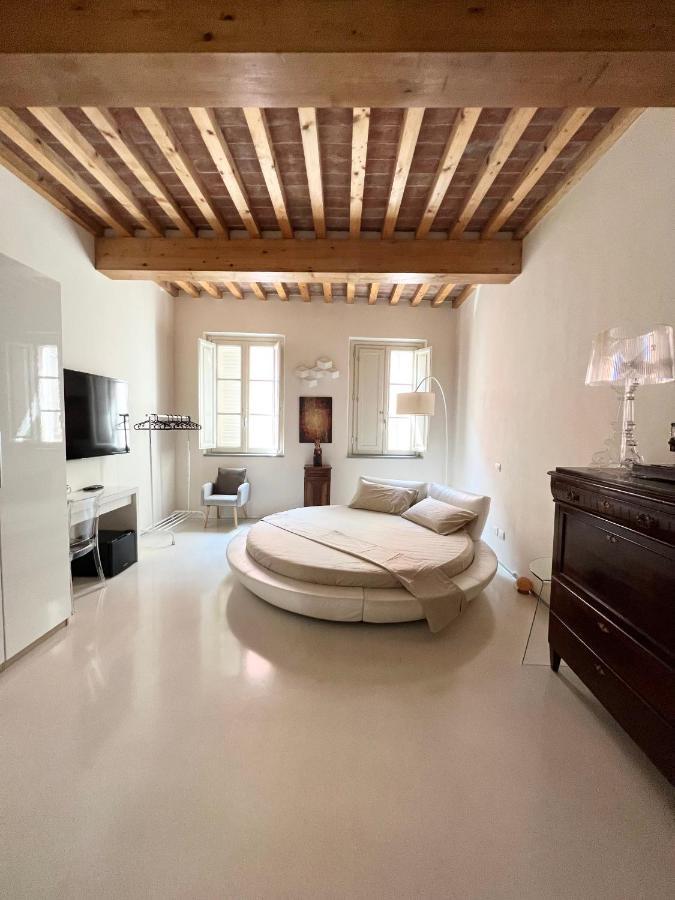 Guest house Luxury Tower House In Heart Of