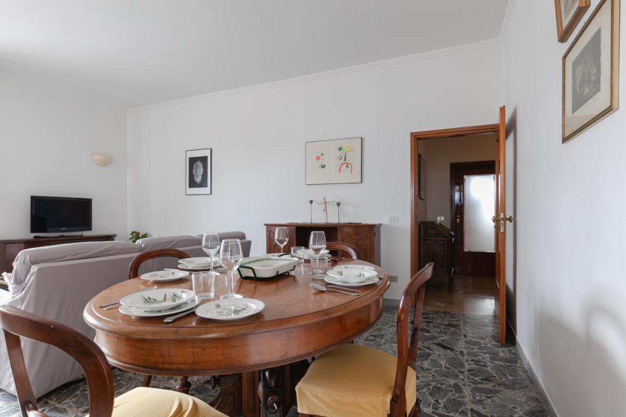 Bright Penthouse With Panoramic View Apartment