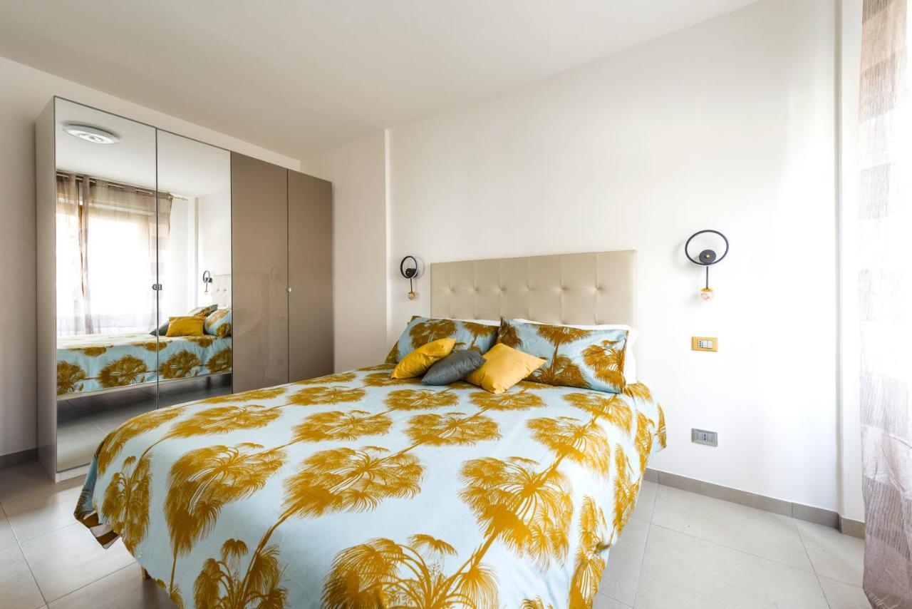 Apartamento Hostly - Cisanello - Light And Colors