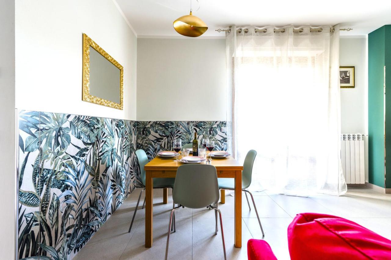 Hostly - Cisanello - Light And Colors Apartamento