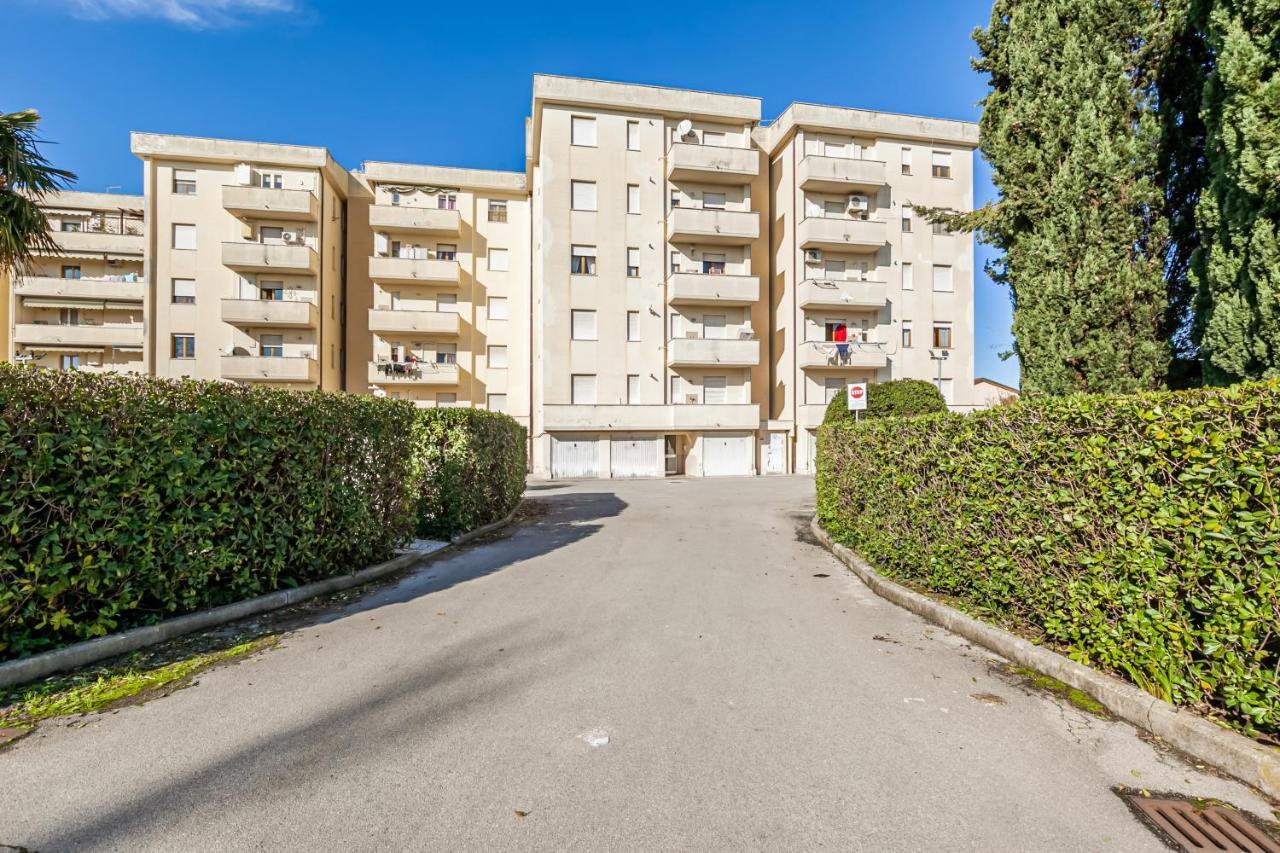 Cozy Near The Hospital With 2 Balconies! Apartamento *