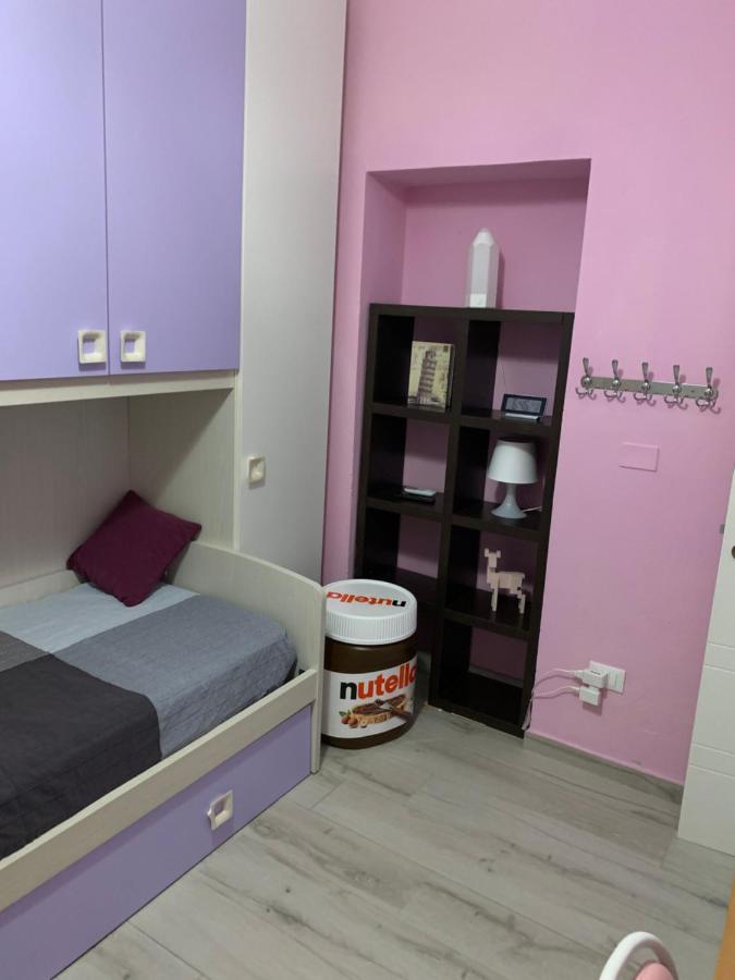 Train Station Apartment *