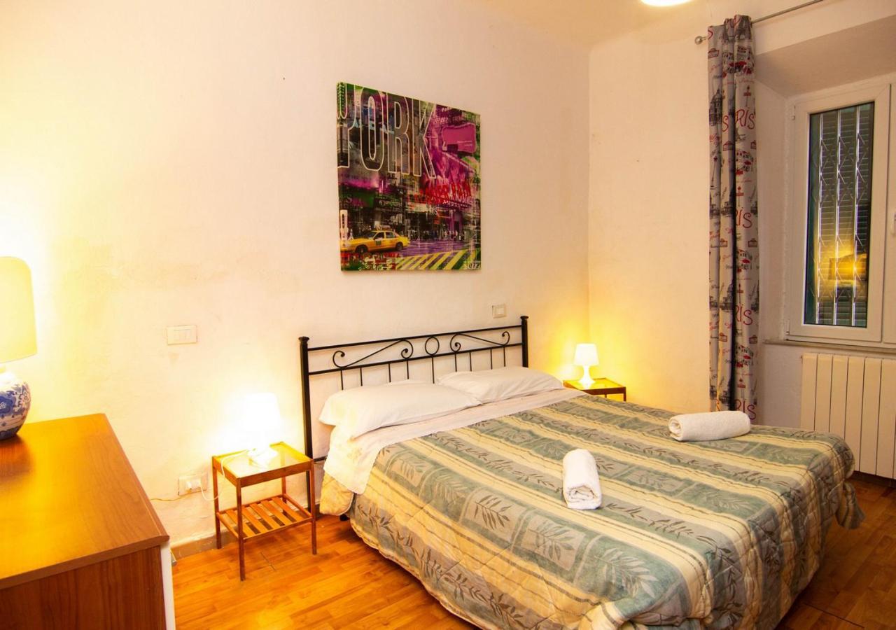 Studio Apartment *