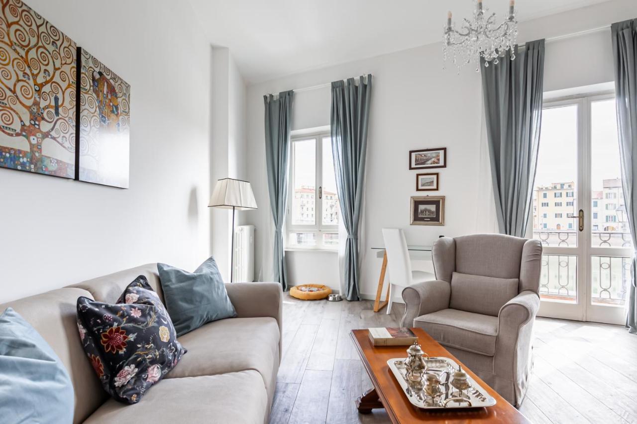 Lungarno Elegant With Panoramic Balcony