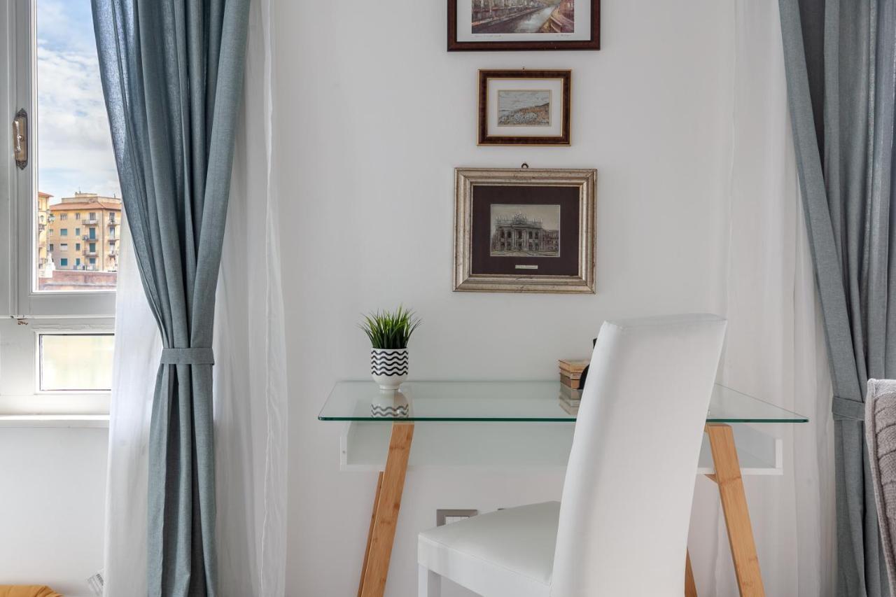 Lungarno Elegant With Panoramic Balcony Apartment *
