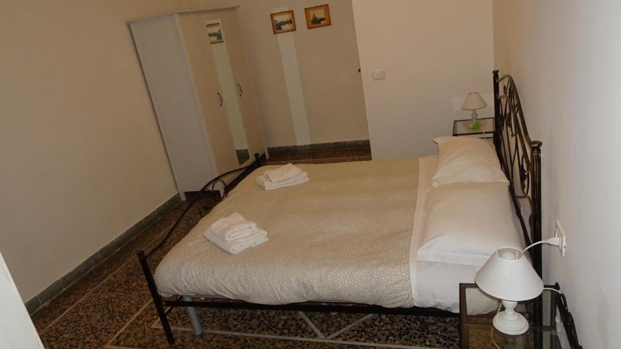 Gare 2 Bed & Breakfast *