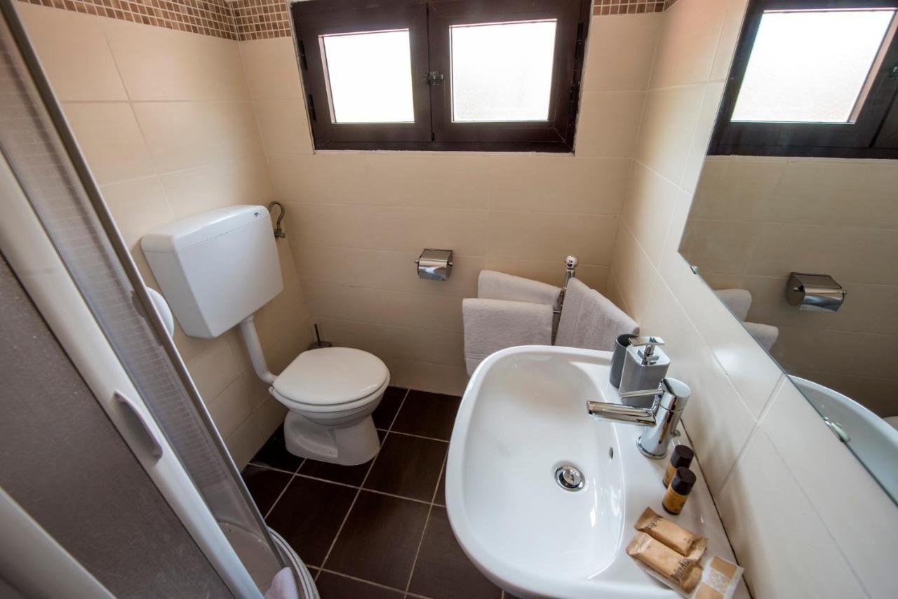 Bed & Breakfast Regina 4*