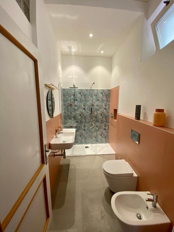 Blom Apartment *
