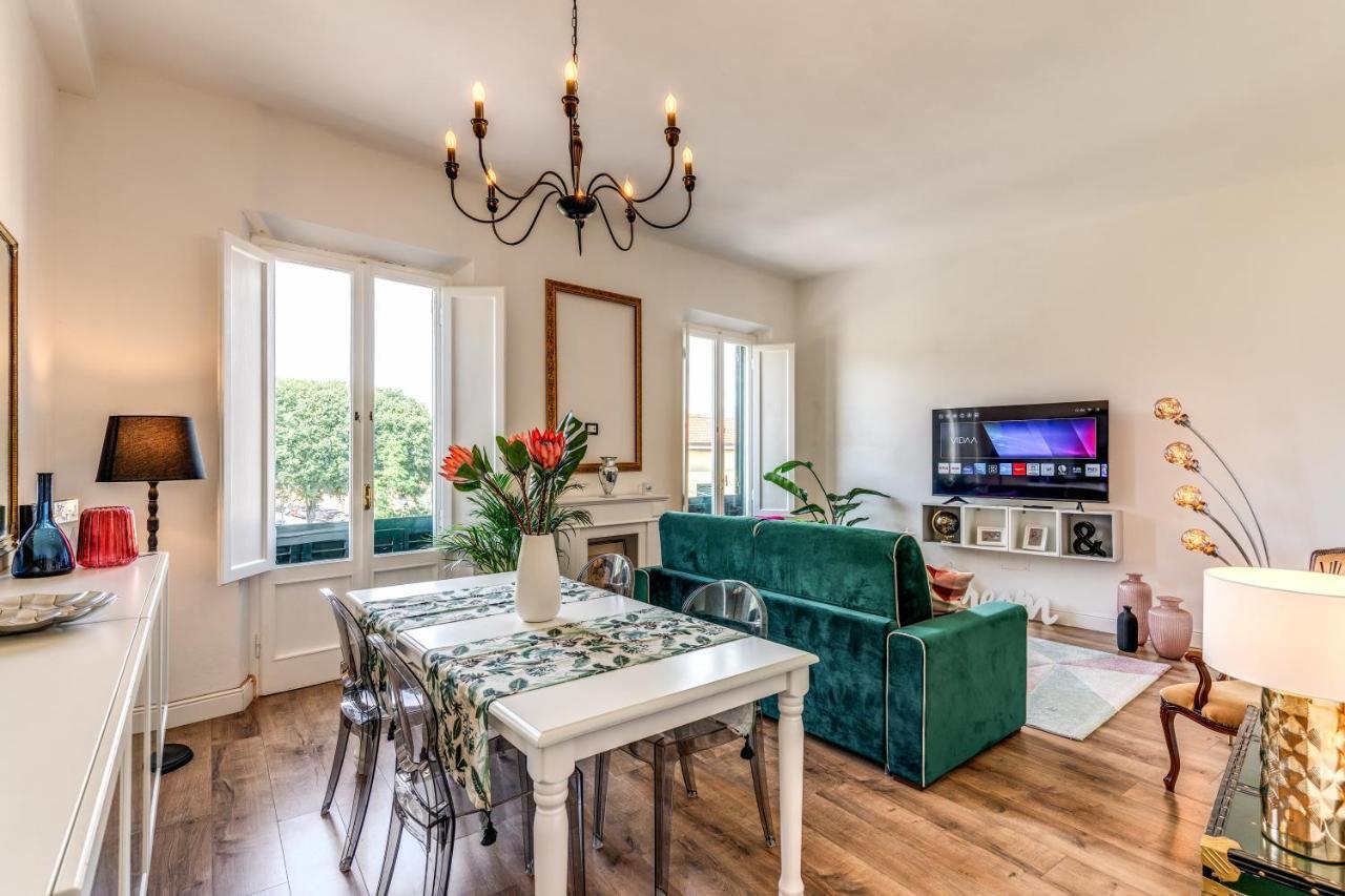 Aweshomeitaly - Park View Apartment